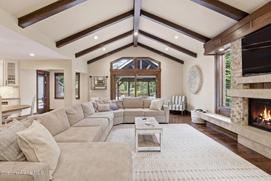 Forest Hills gem in the heart of Hayden! Located in one of the - photo 11