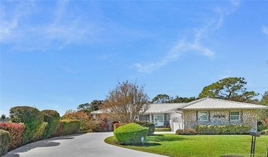 Beautiful updated CBS 2 Bedroom, 2 Bathroom 1671 Sq Ft, Golf - photo 1