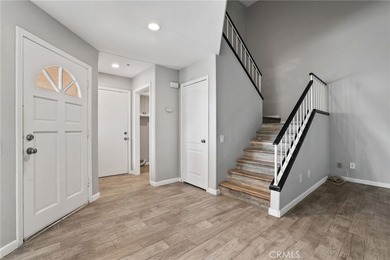 Charming 3-bedroom, 2.5-bath home in a prime Santa Ana location - photo 13