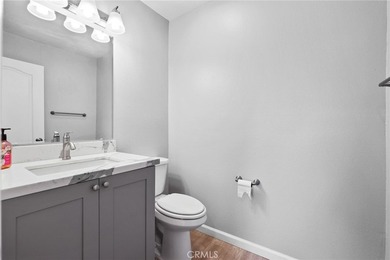 Charming 3-bedroom, 2.5-bath home in a prime Santa Ana location - photo 15