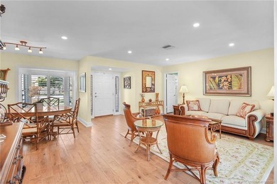 Beautiful updated CBS 2 Bedroom, 2 Bathroom 1671 Sq Ft, Golf - photo 7