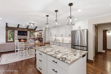 Forest Hills gem in the heart of Hayden! Located in one of the - photo 18