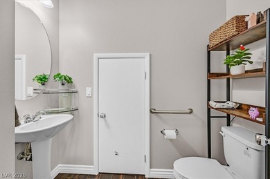 Welcome to 9941 Mission Creek Inn St, a beautifully maintained