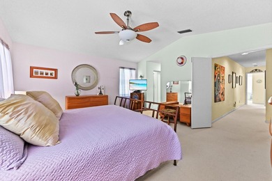 Welcome to a vibrant Lake Charleston pool home that blends - photo 21