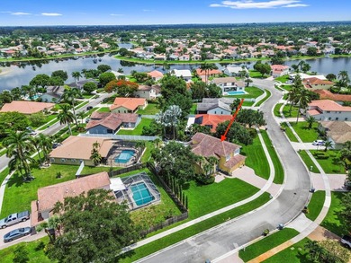 Welcome to a vibrant Lake Charleston pool home that blends - photo 35
