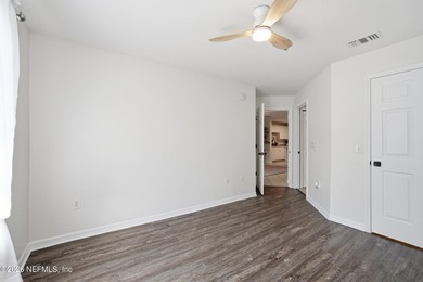 Private gated community conveniently located within 6 miles of - photo 10