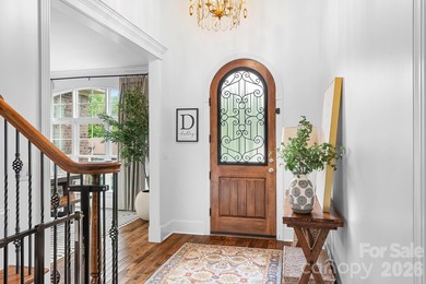 Seller is offering $10K in closing costs. Beautifully updated - photo 5