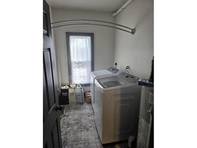 Welcome home to a charming slice of history! This classic home - photo 10