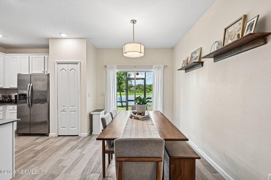 Move right into this beautifully maintained, one-owner townhome - photo 9