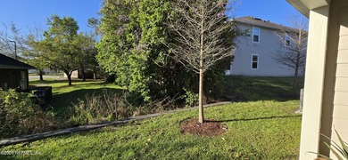 Reduced for quick sale. Gorgeous 3 bedroom 2.5 bath Townhouse in - photo 12
