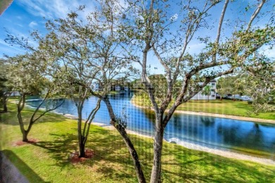 Lake Condo For Sale in Delray Beach, Florida