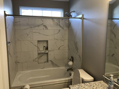 Beautifully updated & well maintained 3-bdrm, 2-bath home on a - photo 22