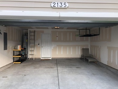 Beautifully updated & well maintained 3-bdrm, 2-bath home on a - photo 24