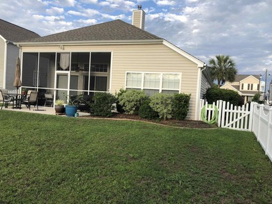 Beautifully updated & well maintained 3-bdrm, 2-bath home on a - photo 26