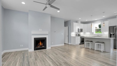 Beautiful 2018 Garden Estates custom home with 2 master suites - photo 5