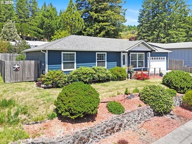 Welcome to this charming single-level home in Brookings, Oregon - photo 2