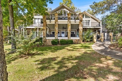 Lake Home For Sale in Hiawassee, Georgia