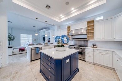 Stunning custom built modern mediterranean lakefront home - photo 15