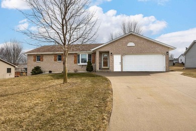 (private lake, pond, creek) Home For Sale in Peosta Iowa