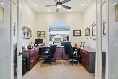 Welcome to The Reserve at Pinewood Lakes, a gated Star community - photo 31
