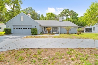 This beautifully designed home blends modern comfort with - photo 1