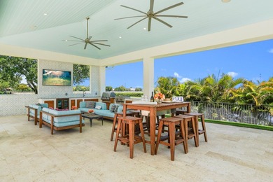 Truly one of Wellington's most exceptional equestrian estates - photo 31