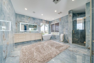 Stunning custom built modern mediterranean lakefront home - photo 33