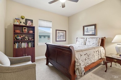 Welcome to The Reserve at Pinewood Lakes, a gated Star community - photo 38