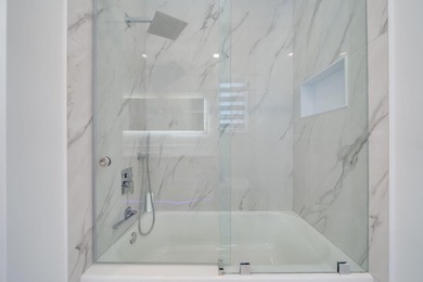 Stunning custom built modern mediterranean lakefront home - photo 41