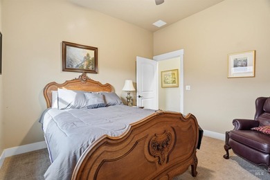 Welcome to The Reserve at Pinewood Lakes, a gated Star community - photo 42
