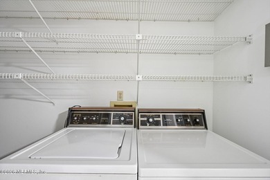 Coveted townhome unit nestled in the Southpointe of Ortega - photo 44