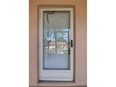 Welcome home to this charming and well-maintained 2-bedroom - photo 7