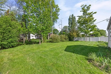 Welcome to this beautifully updated 1,444 sq.' Ranch featuring 3 - photo 48