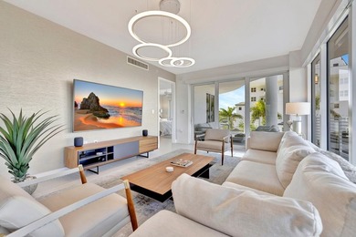 Stunning half-floor 2BR + den just 3 blocks from the sand in the - photo 10