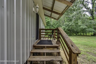 Welcome home to your own little slice of Mississippi paradise - photo 9