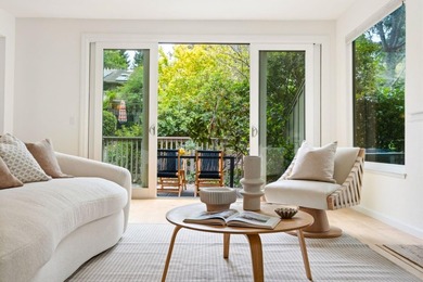 Ideally located in the Sharon Heights area of Menlo Park, this - photo 3