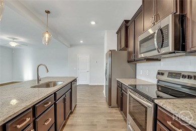 This immaculate Landmark 24 *Avery* Floor Plan is ready for you - photo 23