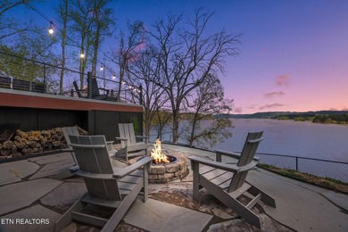 Waterfront Architectural Masterpiece Priced BELOW appraised - photo 25