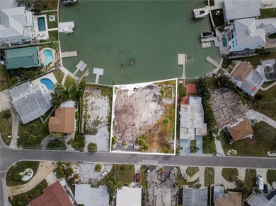 120 FEET OF WATERFRONT TO BUILD YOUR DREAM HOME An incredible - photo 3