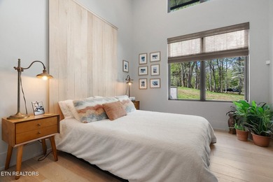 Waterfront Architectural Masterpiece Priced BELOW appraised - photo 50