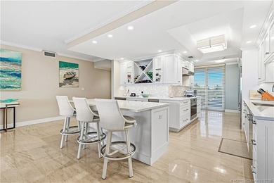 Beautifully renovated, direct oceanfront condominium offering - photo 7