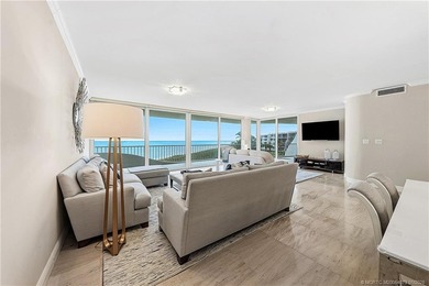 Beautifully renovated, direct oceanfront condominium offering - photo 8
