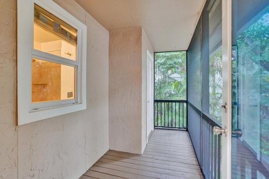 Spacious two bedroom two full bath condo in Boynton Landings - photo 10