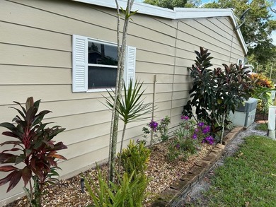 Well maintained double wide mobile home. Home features 2 - photo 16