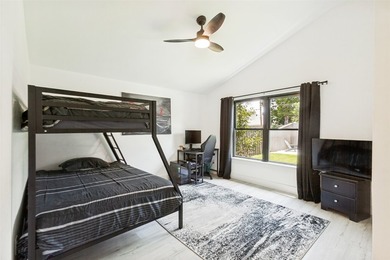 Welcome to 411 Ridgewood Dr, a fully reimagined 5-bedroom, 3 - photo 19