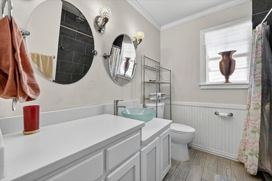 Welcome to this beautifully maintained 3-bedroom, 2-bathroom - photo 22