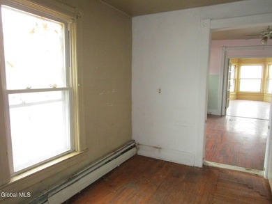Bank Foreclosure. Sold as is where is! 3 Unit needs extensive - photo 26