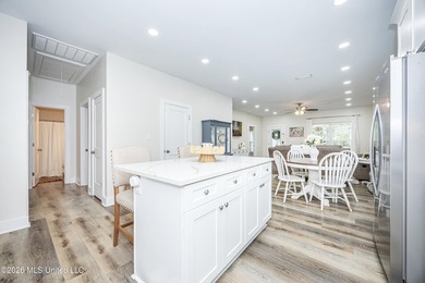 Quality new construction in Pascagoula just built in 2022! - photo 31