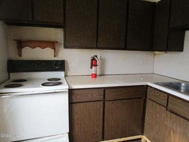Bank Foreclosure. Sold as is where is! 3 Unit needs extensive - photo 34
