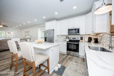 Quality new construction in Pascagoula just built in 2022! - photo 34